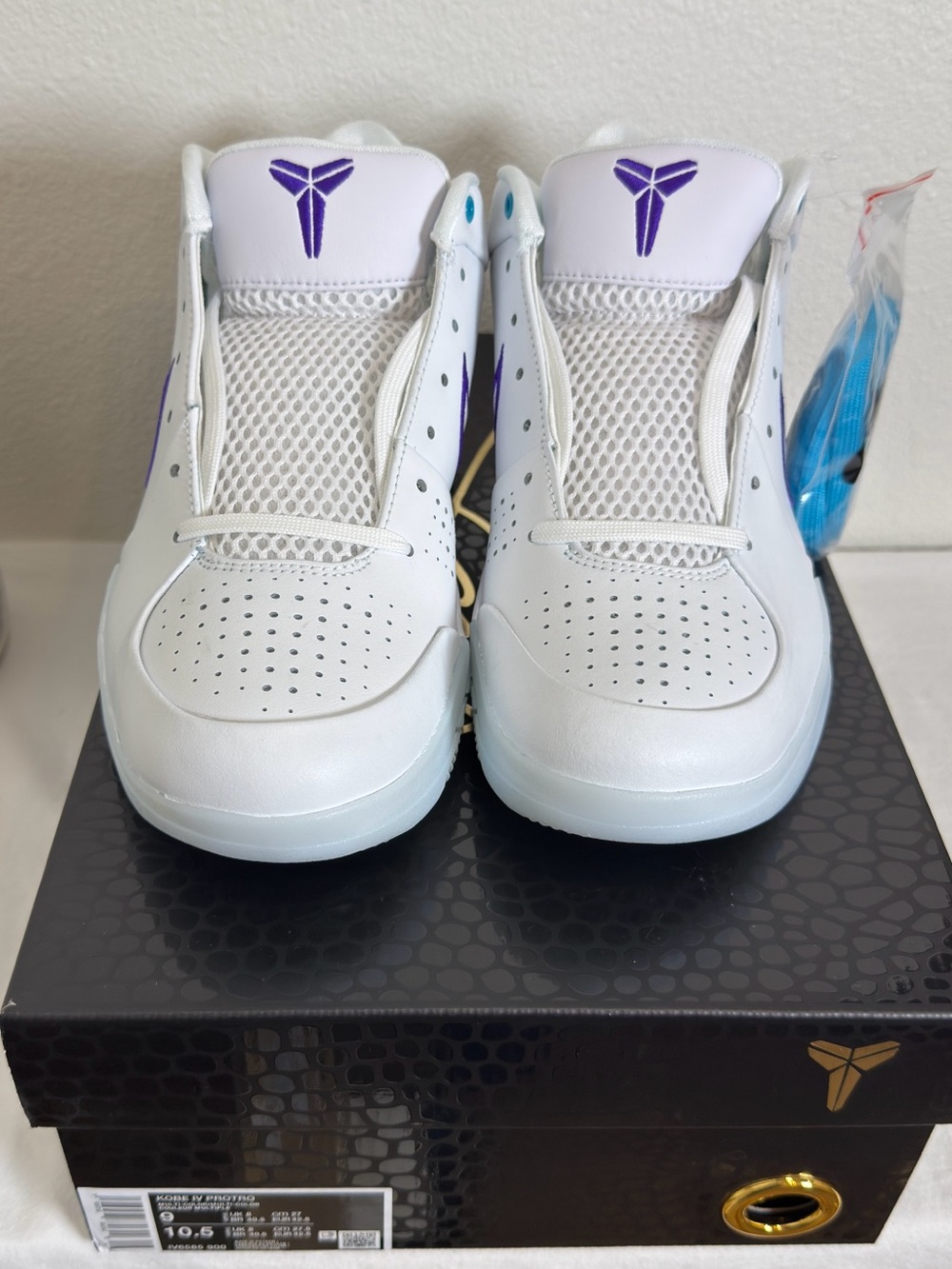 Charlotte Hornets Nike Kobe 4 Protro “Draft Day Pack” Mens Size 9 Opened in Box
